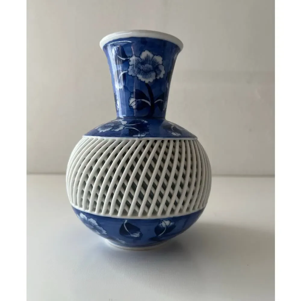 Chinese Porcelain Signed basket weave vase Excellent Perfect Mint Blue White